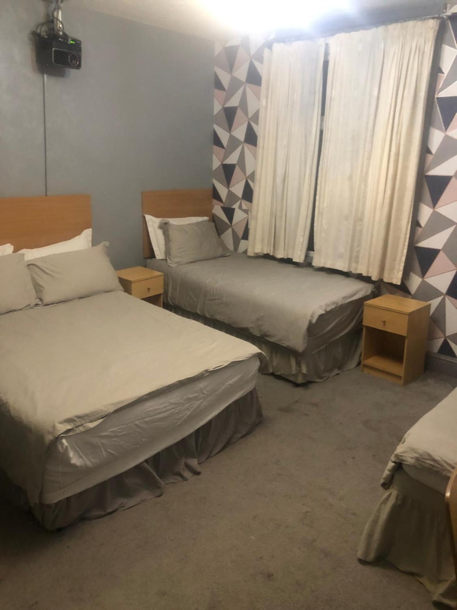 Chaplins Hotell Blackpool Exteriör bild